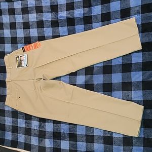 DEADSTOCK. Vintage. USA Fabric. Rustler. Double Pleat Khakis. Men's w34 l32